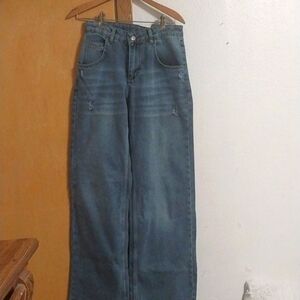 Wide leg jeans